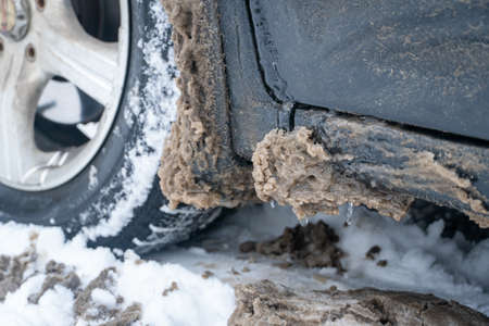 Protéger sa voiture contre les méfaits de la neige 