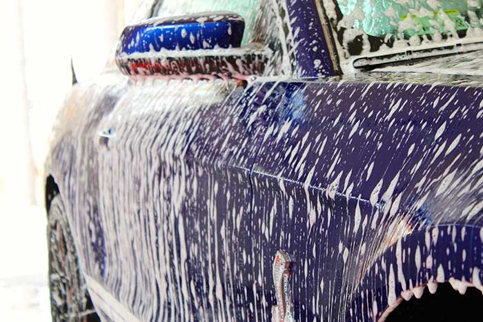 laver voiture après traitement céramique