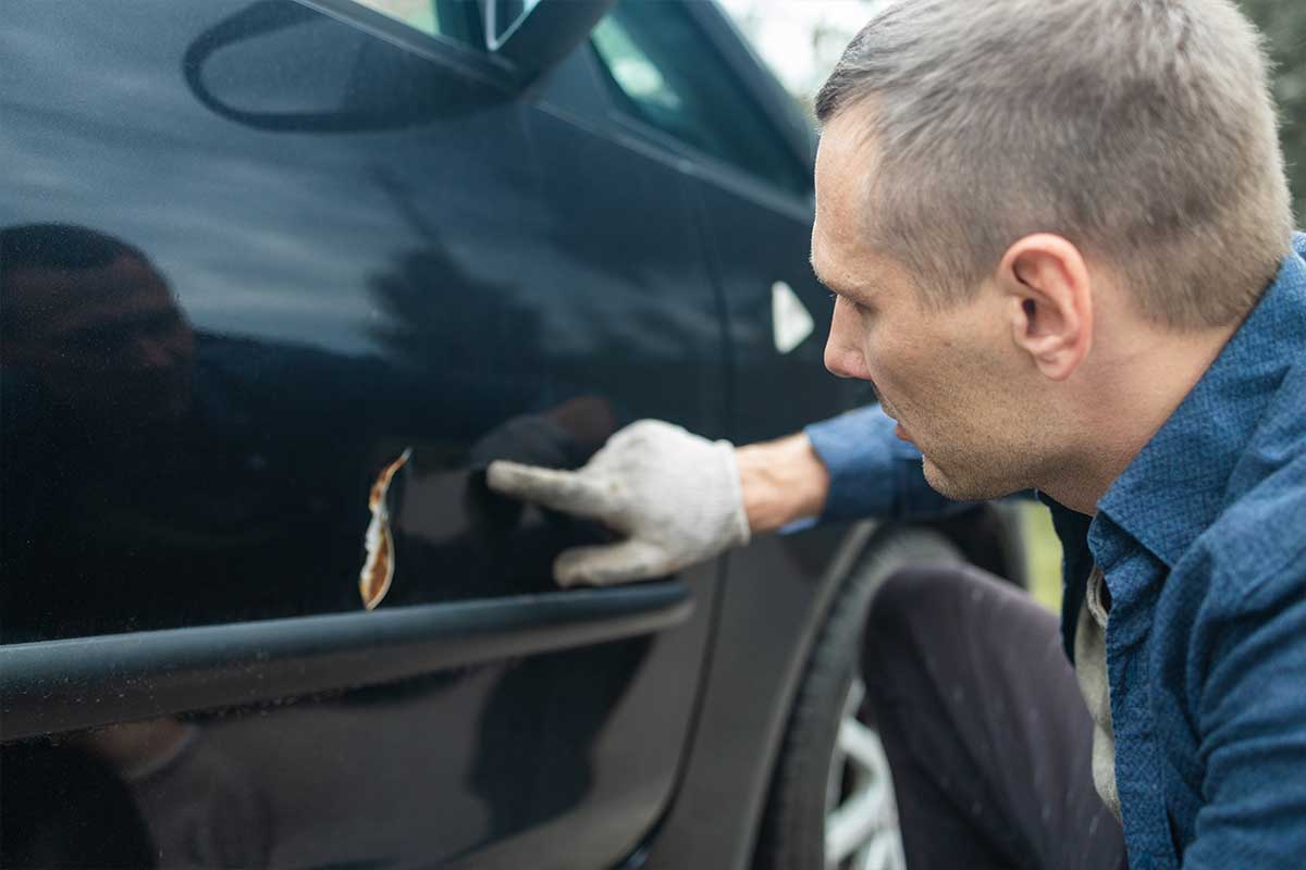 comment reparer un trou dans la carrosserie de votre voiture 4