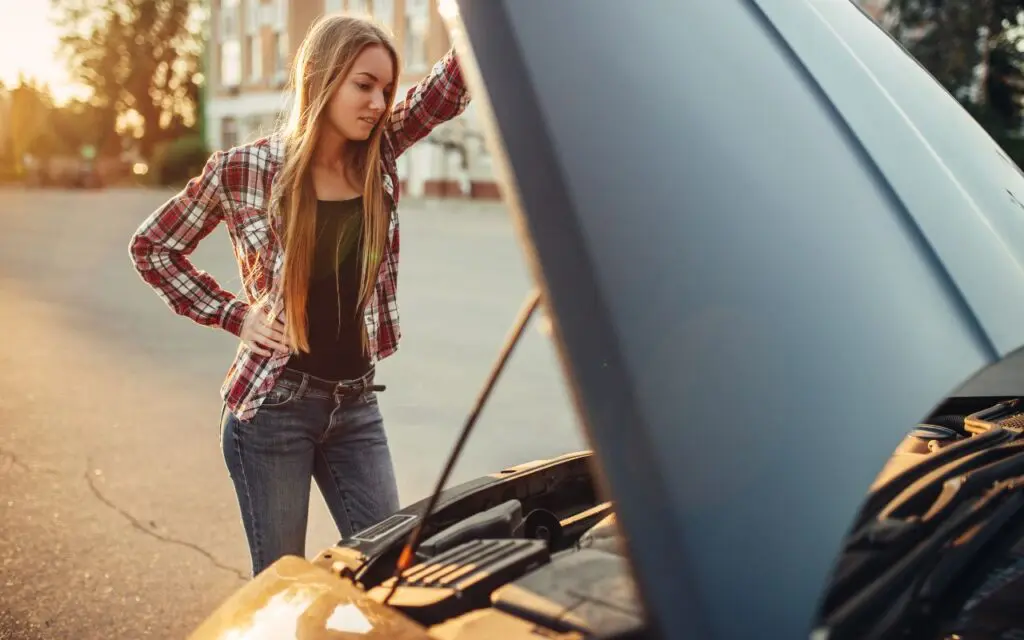 diagnostiquer voiture qui cale au ralenti